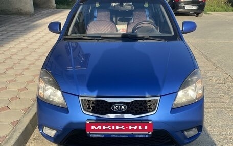 KIA Rio II, 2011 год, 680 000 рублей, 2 фотография