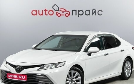 Toyota Camry, 2018 год, 2 850 000 рублей, 3 фотография