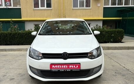 Volkswagen Polo VI (EU Market), 2010 год, 750 000 рублей, 2 фотография