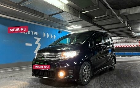 Honda Freed I, 2012 год, 1 380 000 рублей, 2 фотография