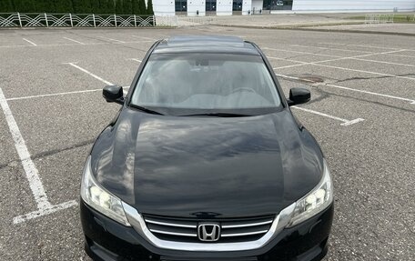 Honda Accord IX рестайлинг, 2013 год, 1 800 000 рублей, 3 фотография