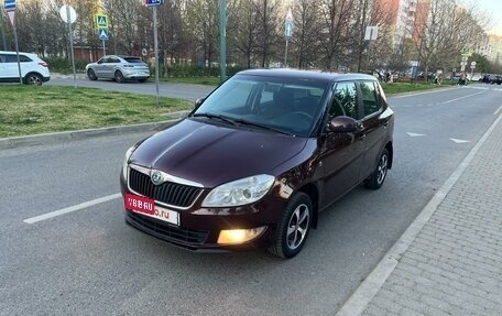 Skoda Fabia II, 2011 год, 700 000 рублей, 2 фотография