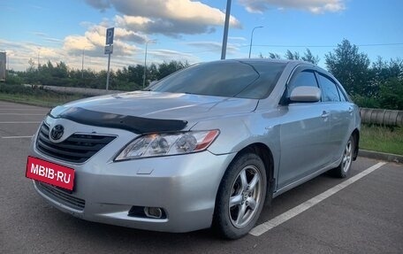 Toyota Camry, 2007 год, 945 000 рублей, 1 фотография