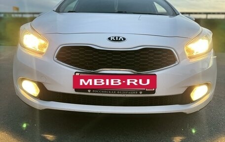 KIA cee'd III, 2015 год, 1 510 000 рублей, 2 фотография