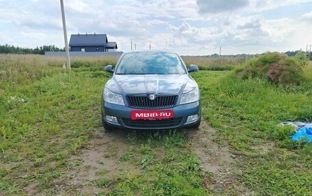 Skoda Octavia, 2011 год, 1 060 000 рублей, 2 фотография