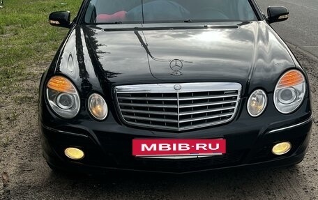 Mercedes-Benz E-Класс, 2007 год, 1 070 000 рублей, 2 фотография