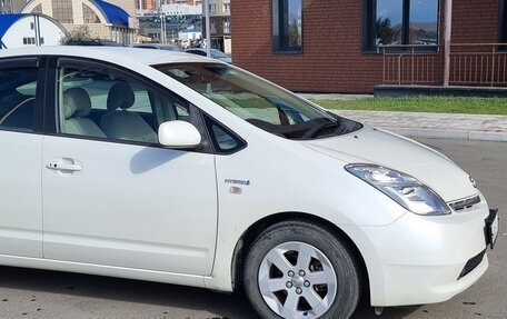 Toyota Prius, 2008 год, 1 250 000 рублей, 4 фотография