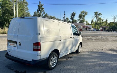 Volkswagen Transporter T5 рестайлинг, 2013 год, 1 650 000 рублей, 3 фотография