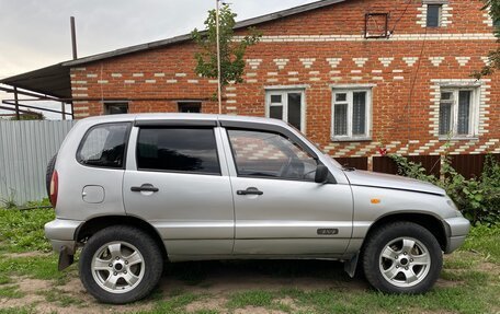 Chevrolet Niva I рестайлинг, 2006 год, 410 000 рублей, 3 фотография