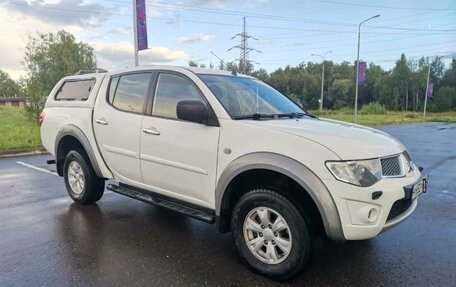 Mitsubishi L200 IV рестайлинг, 2013 год, 1 680 000 рублей, 5 фотография