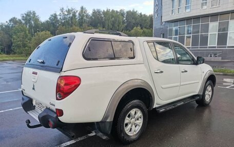 Mitsubishi L200 IV рестайлинг, 2013 год, 1 680 000 рублей, 7 фотография