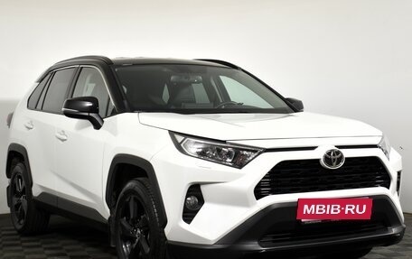 Toyota RAV4, 2021 год, 3 395 000 рублей, 3 фотография