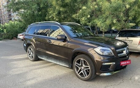 Mercedes-Benz GL-Класс, 2015 год, 3 650 000 рублей, 3 фотография