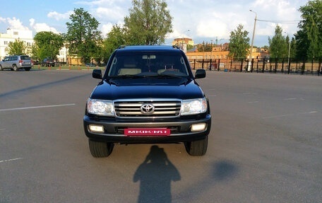 Toyota Land Cruiser 100 рестайлинг 2, 2007 год, 2 500 000 рублей, 2 фотография