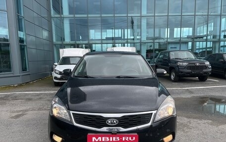 KIA cee'd I рестайлинг, 2010 год, 650 000 рублей, 2 фотография