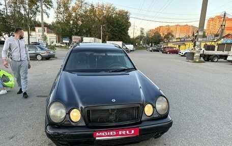 Mercedes-Benz E-Класс, 1998 год, 250 000 рублей, 4 фотография