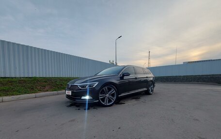 Volkswagen Passat B8 рестайлинг, 2017 год, 2 300 000 рублей, 2 фотография