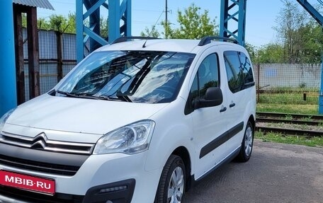 Citroen Berlingo II рестайлинг, 2017 год, 1 100 000 рублей, 1 фотография