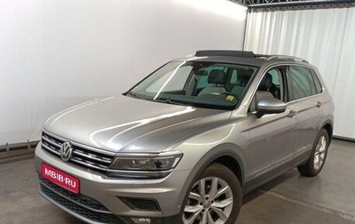 Volkswagen Tiguan II, 2019 год, 2 580 000 рублей, 1 фотография