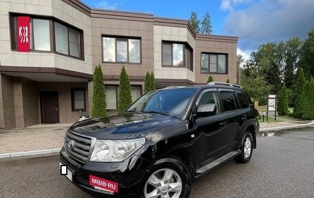 Toyota Land Cruiser 200, 2011 год, 3 180 000 рублей, 3 фотография