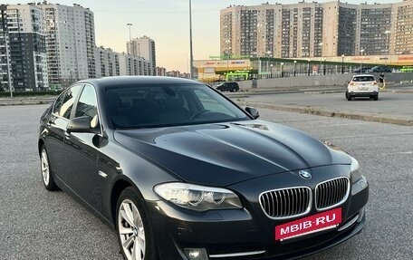 BMW 5 серия, 2010 год, 1 795 000 рублей, 2 фотография