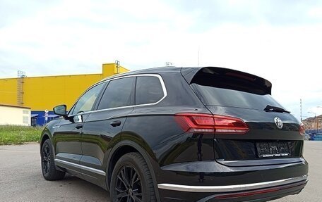 Volkswagen Touareg III, 2020 год, 6 299 000 рублей, 6 фотография