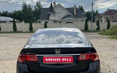 Honda Accord VIII рестайлинг, 2011 год, 1 750 000 рублей, 4 фотография