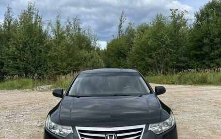 Honda Accord VIII рестайлинг, 2011 год, 1 750 000 рублей, 2 фотография