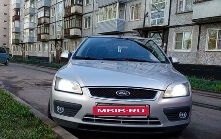 Ford Focus II рестайлинг, 2005 год, 350 000 рублей, 1 фотография