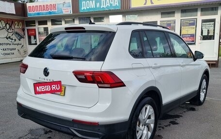 Volkswagen Tiguan II, 2021 год, 2 850 000 рублей, 3 фотография