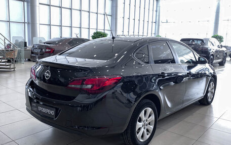 Opel Astra J, 2014 год, 950 000 рублей, 4 фотография