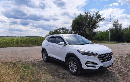 Hyundai Tucson III, 2016 год, 2 320 000 рублей, 2 фотография