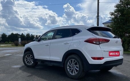 Hyundai Tucson III, 2016 год, 2 000 000 рублей, 3 фотография