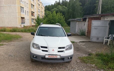 Mitsubishi Outlander III рестайлинг 3, 2002 год, 650 000 рублей, 1 фотография