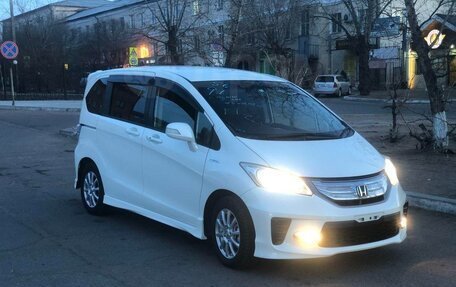 Honda Freed I, 2012 год, 950 000 рублей, 2 фотография