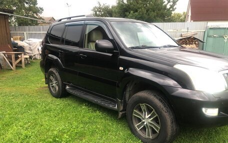 Toyota Land Cruiser Prado 120 рестайлинг, 2006 год, 1 780 000 рублей, 2 фотография