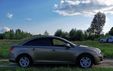 Chevrolet Cruze II, 2012 год, 999 999 рублей, 5 фотография