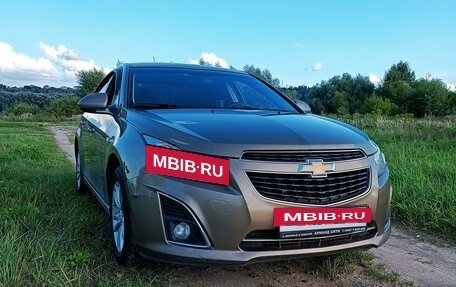 Chevrolet Cruze II, 2012 год, 999 999 рублей, 4 фотография