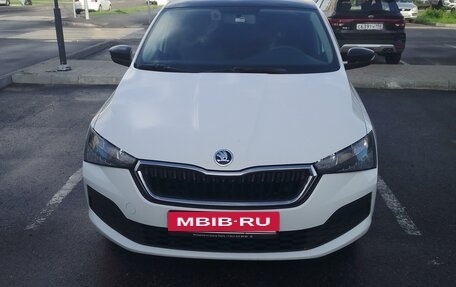 Skoda Rapid I, 2020 год, 1 550 000 рублей, 2 фотография