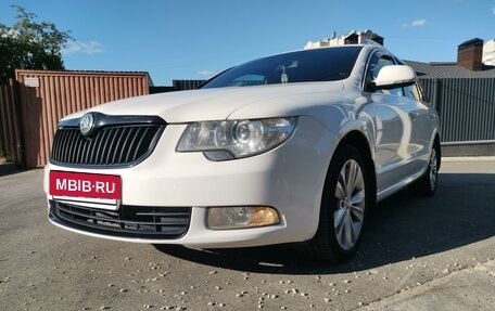 Skoda Superb III рестайлинг, 2011 год, 1 480 000 рублей, 2 фотография