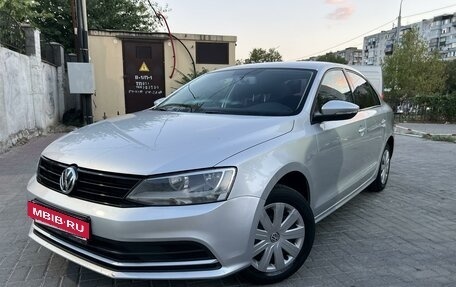 Volkswagen Jetta VI, 2015 год, 1 050 000 рублей, 4 фотография