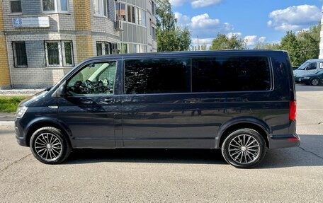 Volkswagen Caravelle T6 рестайлинг, 2018 год, 3 350 000 рублей, 5 фотография