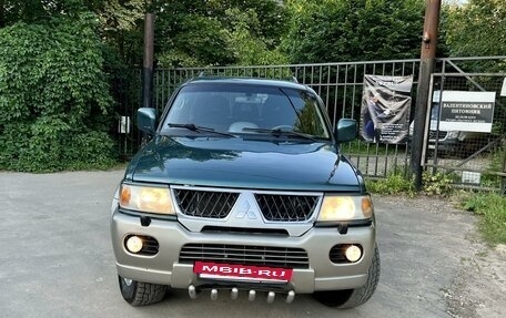 Mitsubishi Pajero Sport II рестайлинг, 2005 год, 835 000 рублей, 2 фотография