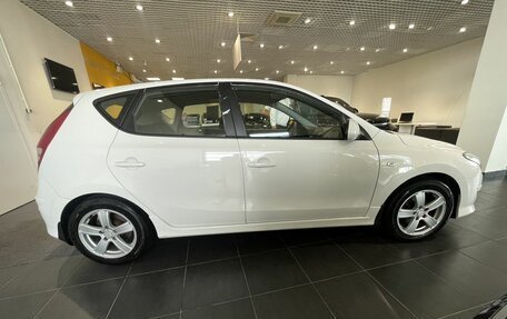 Hyundai i30 I, 2011 год, 999 000 рублей, 4 фотография