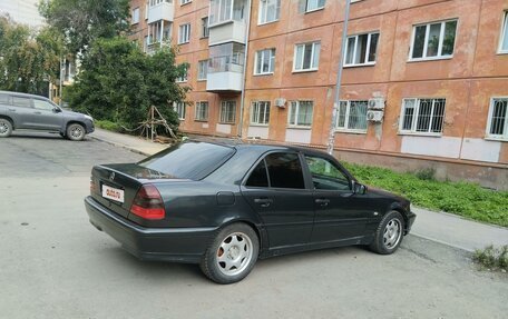 Mercedes-Benz C-Класс, 1997 год, 500 000 рублей, 3 фотография