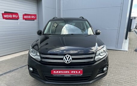 Volkswagen Tiguan I, 2015 год, 1 400 000 рублей, 2 фотография