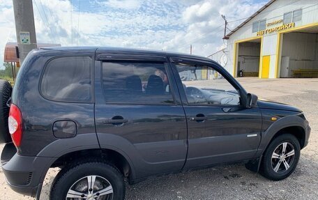 Chevrolet Niva I рестайлинг, 2012 год, 560 000 рублей, 2 фотография