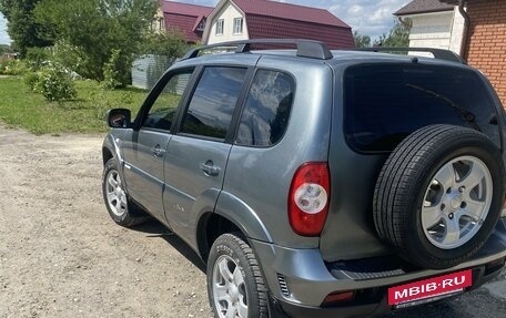 Chevrolet Niva I рестайлинг, 2012 год, 589 000 рублей, 4 фотография