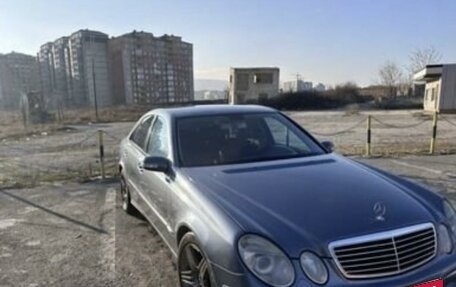 Mercedes-Benz E-Класс, 2003 год, 770 000 рублей, 2 фотография