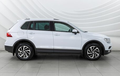 Volkswagen Tiguan II, 2018 год, 2 480 000 рублей, 9 фотография